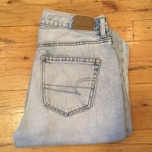 American Eagle Mom Jean Size 2 Long
